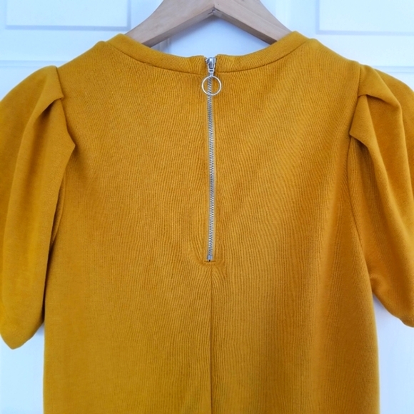 FOREVER 21 Mustard Yellow Puff Sleeve Top - Picture 4 of 11